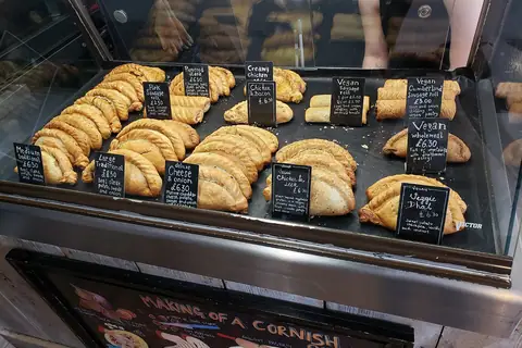 Bikaner Sweets & Snacks photo 4